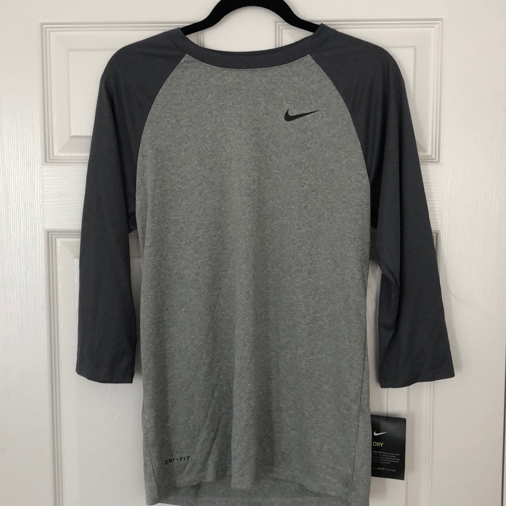 New Nike Dri-Fit 3/4 sleeve training shirt